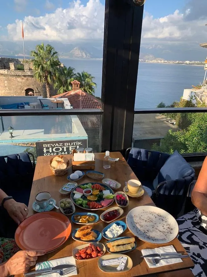 Antalya Inn Hotel
